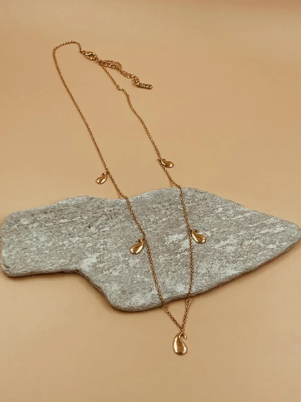 Ladies Necklaces with Heart Glow-Posse Of Paisleys Necklace | 18kt Solid Gold