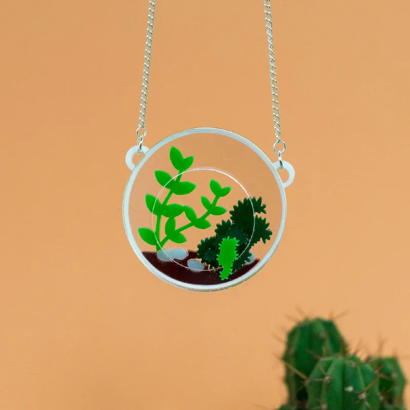 Ladies Necklaces with Gold Milarite-Round Terrarium Necklace