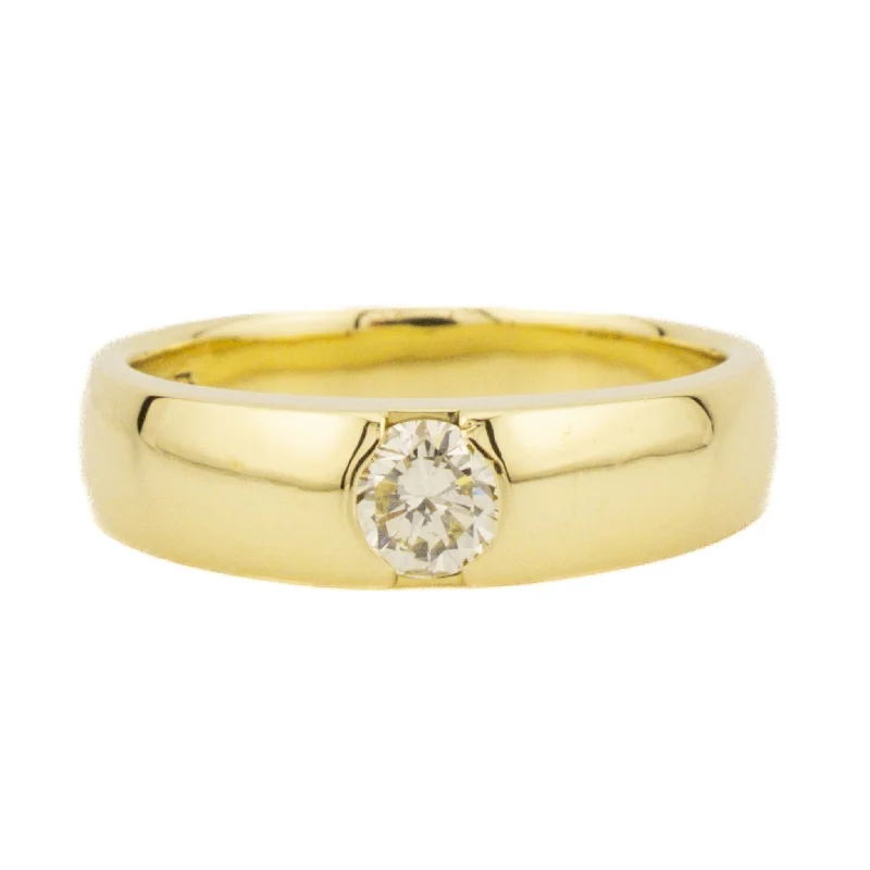 Ladies serene blue wedding rings -0.27ctw Round Diamond Solitaire Wedding Band Ring in 18K Yellow Gold - 5.75