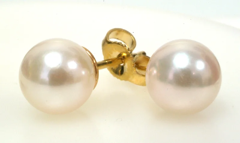 Ladies inspiring spark earrings -7 MM Pearl Stud Earrings in 14K Yellow Gold SE01108