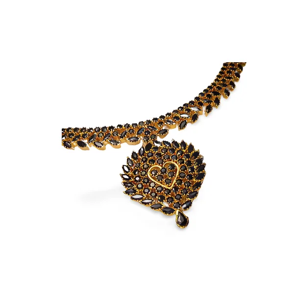 Ladies Necklaces Polished Spark-Magnificent Estate 22K 24K Yellow Gold 60 Carat Sapphire Heart Necklace