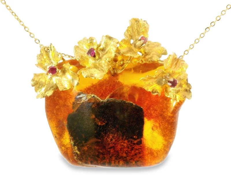 Ladies Necklaces Curved Shine-Rare Beautiful Amber 14K Gold Ruby Floral Pendant Necklace